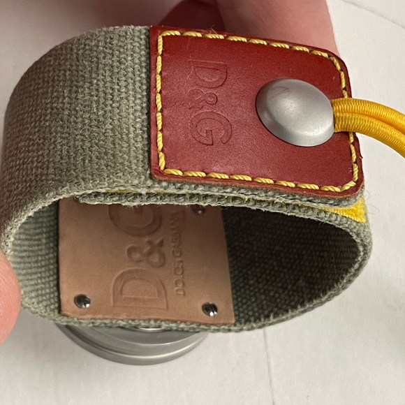 D&G Compass Watch with Velcro Band - Picture 2 of 7